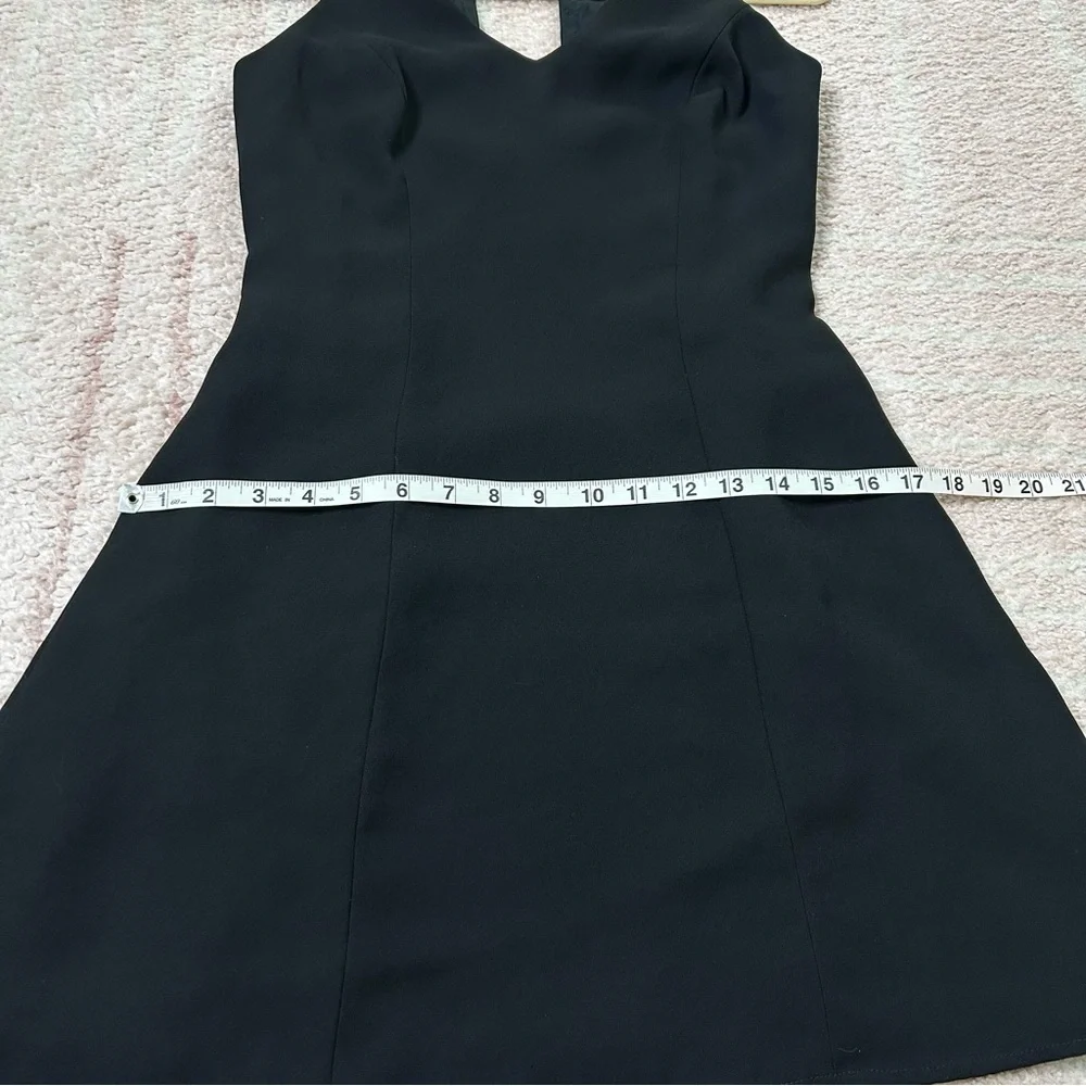 Vintage 90's Laundry By Shelli Segal Black Mini Dress Keyhole Back LBD Size 2 - Picture 9 of 11